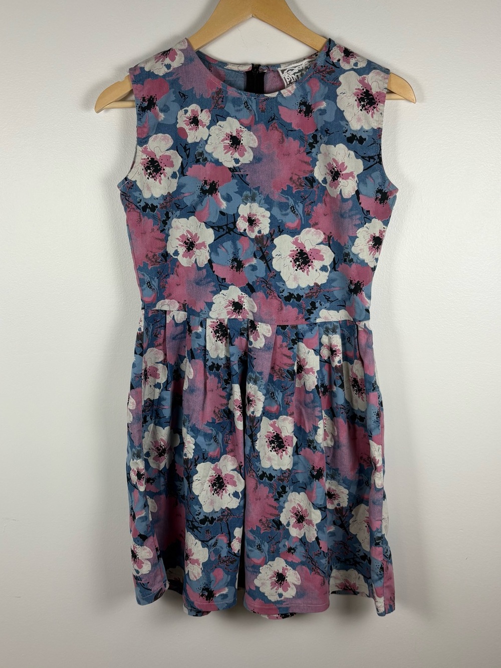 Pink Martini Women Floral Fit and Flare Sleeveless Dress Blue Pink Size XS